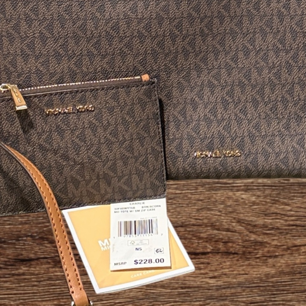 Michael Kors Charlie Logo Tote Brown Acorn Medium NWT - Picture 7 of 16